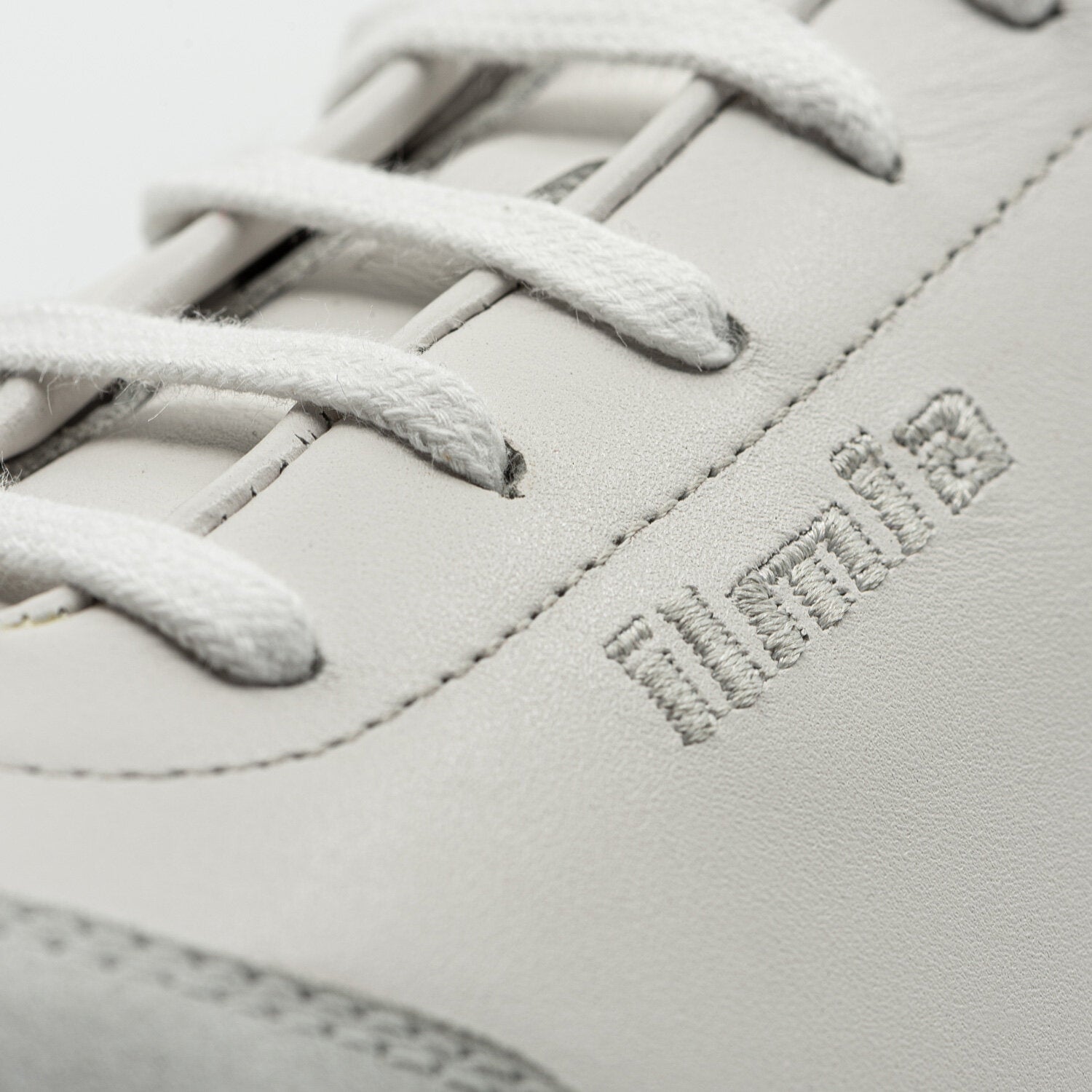 Herren Sneaker Vintage Off White