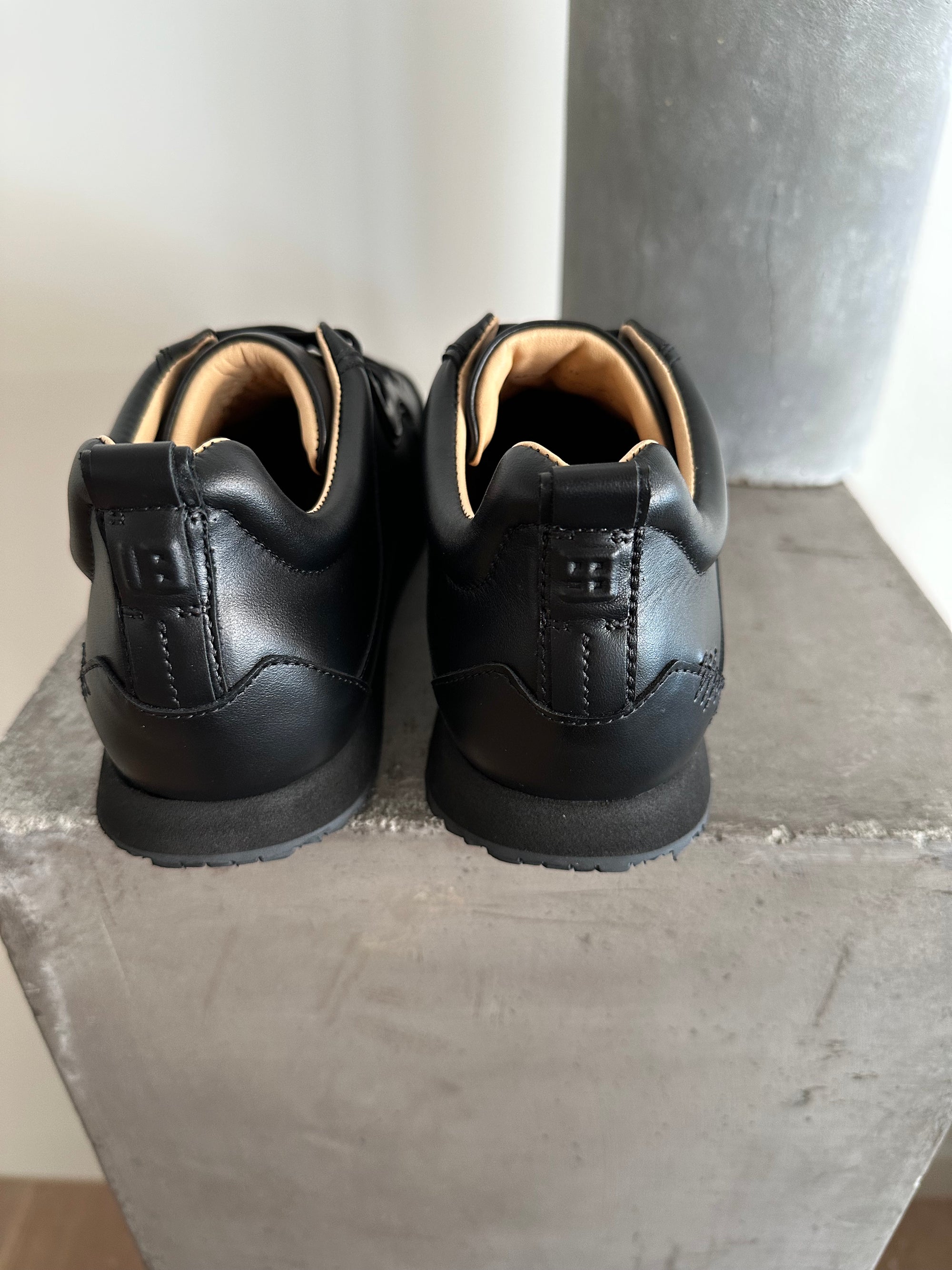 Damen Sneaker Brione Black/Gold