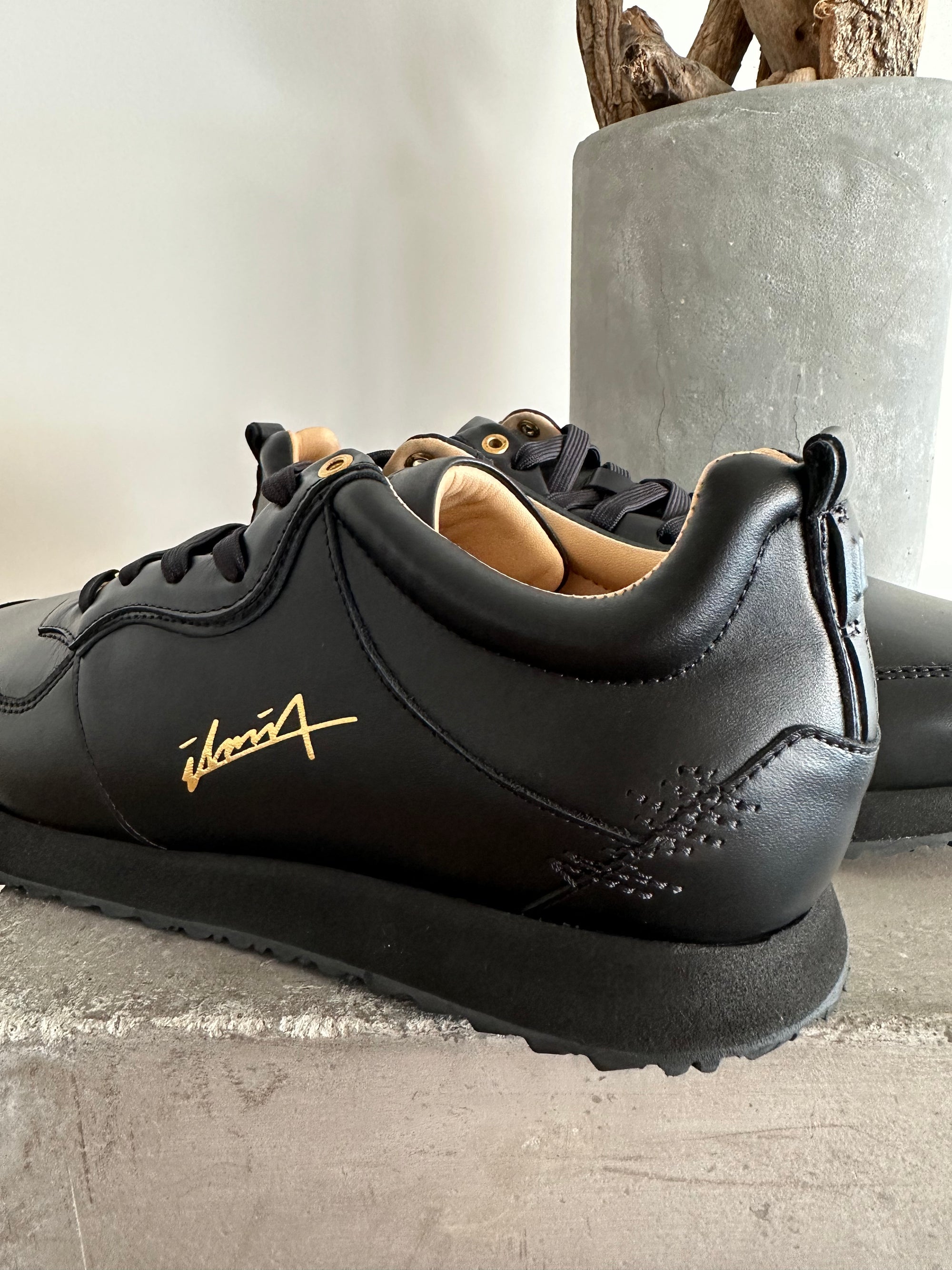 Damen Sneaker Brione Black/Gold